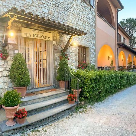 Hotel La Fattoria San Giovanni Di Baiano Exterior foto